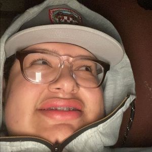 Meet your Posher, Antony